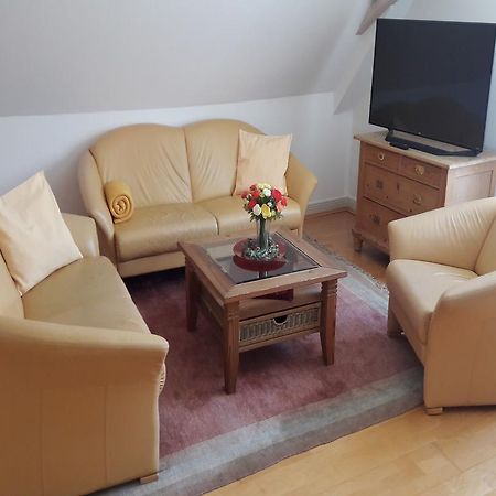 Ferienwohnung Damkroeger 林道 外观 照片